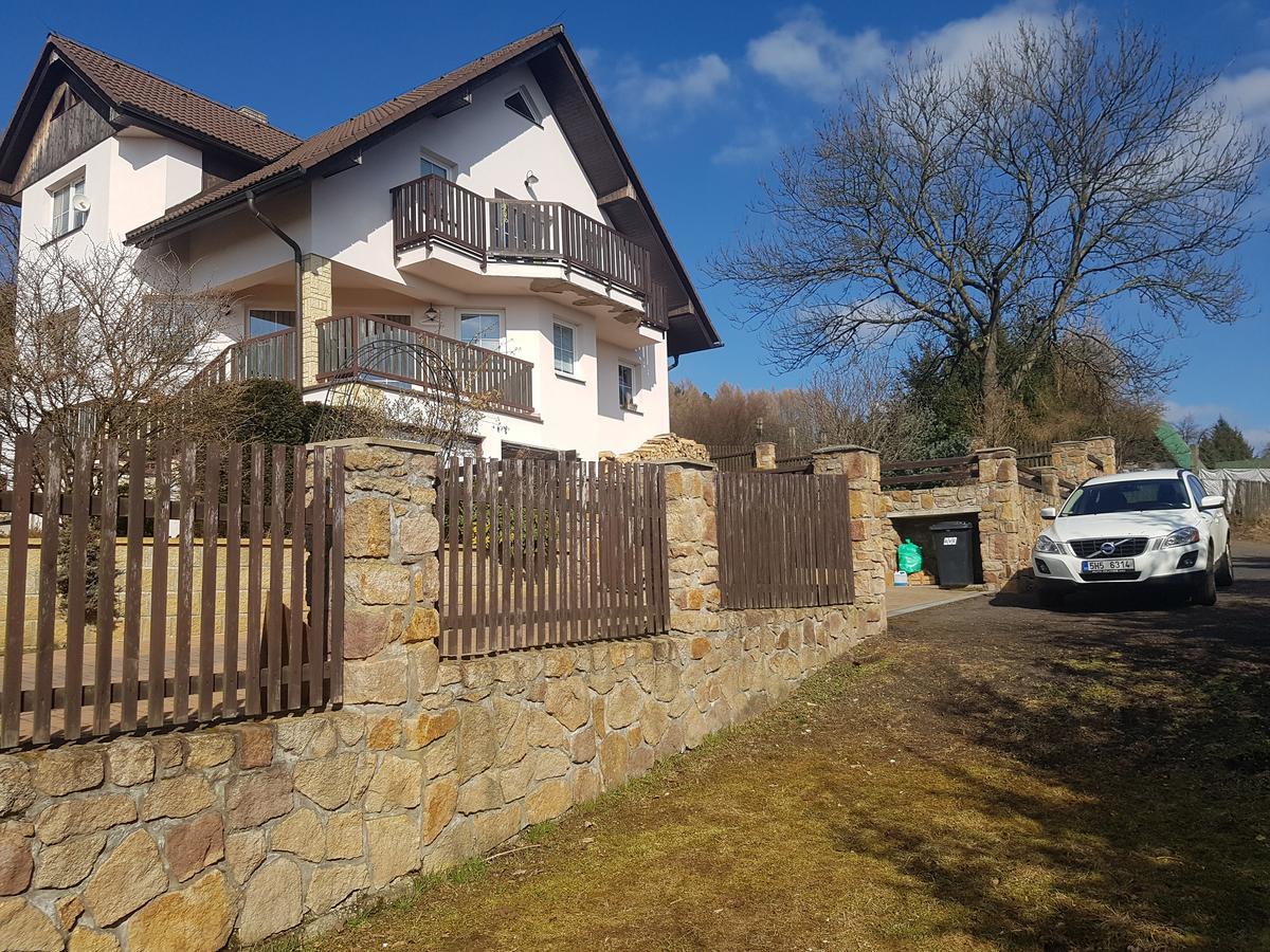 Vila Na Skalce Česká Kamenice Bagian luar foto