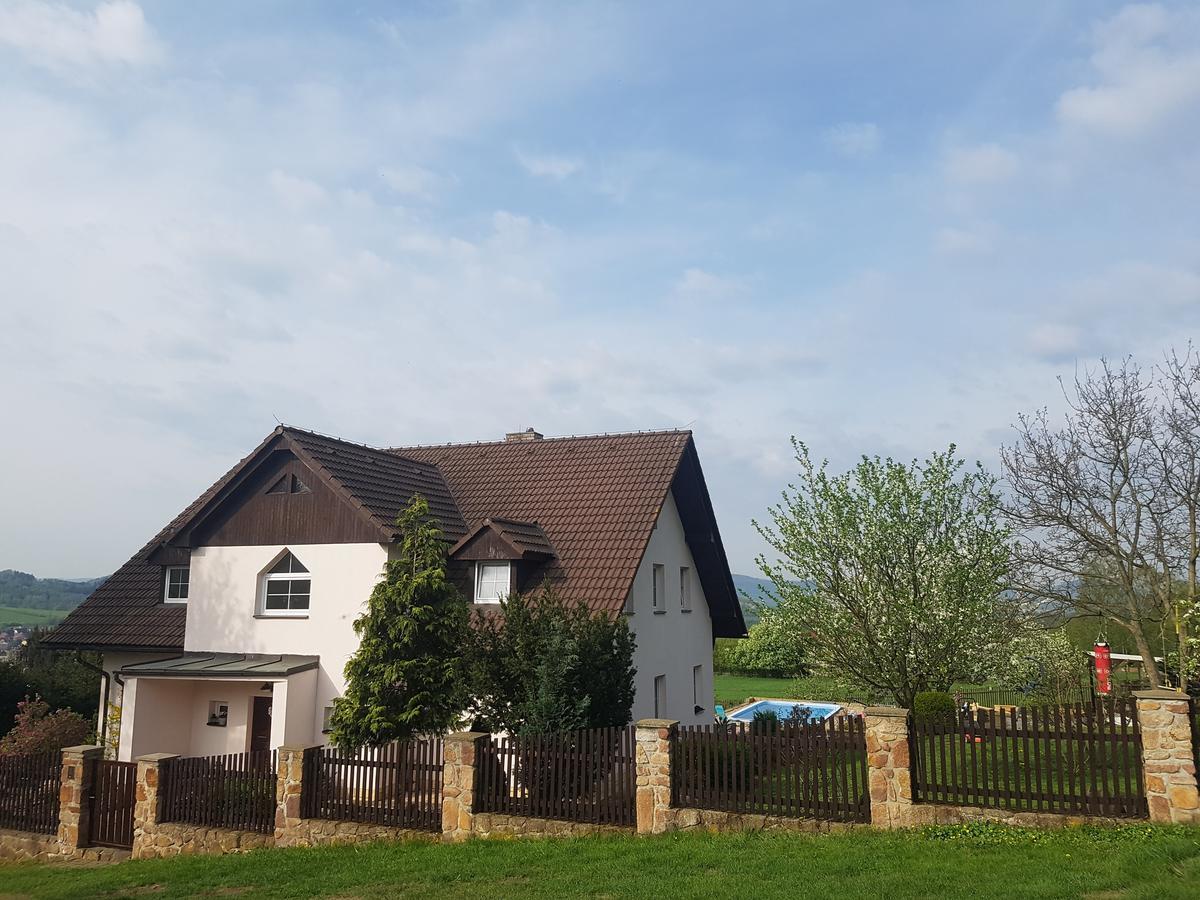 Vila Na Skalce Česká Kamenice Bagian luar foto