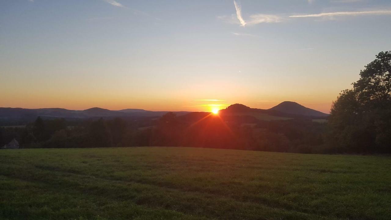 Vila Na Skalce Česká Kamenice Bagian luar foto